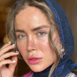 لنز سبز عسلی